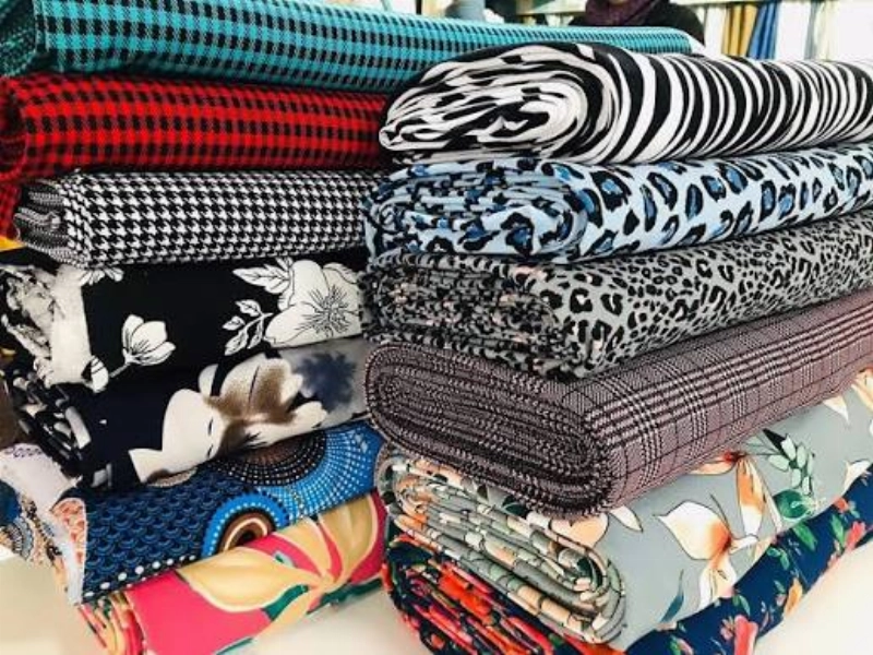 DTF por metros: la solución profesional para producciones textiles sin límites