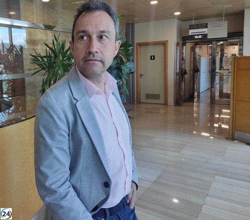 Zapico apoya las reclamaciones del Principado sobre decreto de eólica marina: 