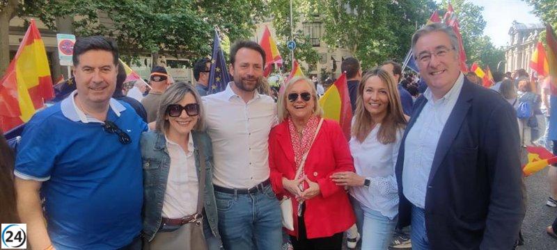 Queipo del PP acusa al PSOE de cerrar térmicas y proteger en exceso al lobo sin premiarlos