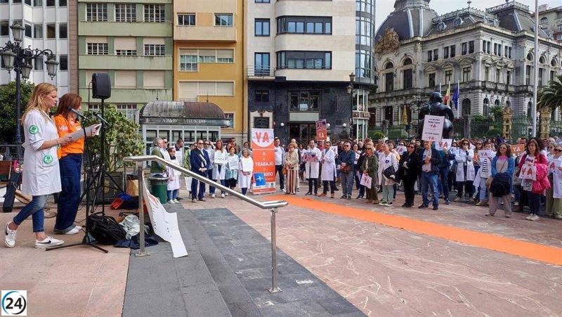 Sindicatos de escuelas privadas exigen igualdad salarial a la Consejería