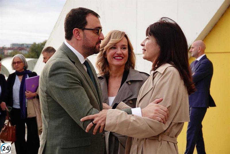 Más de diez comunidades autónomas cumplen con la publicación de los modelos de PAU, según Alegría.