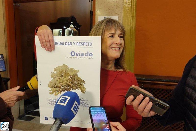 Ponga (PSOE) critica la campaña del 25N en Oviedo por eliminar la visibilidad de las mujeres.