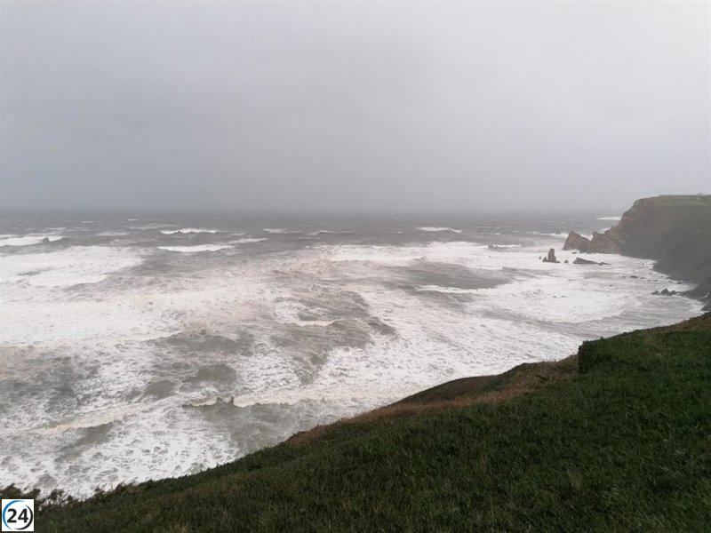 AEMET emite alerta naranja por peligrosidad en las costas de Asturias.