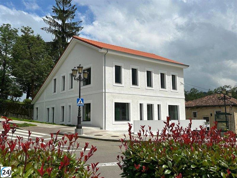 Llaneza (PSOE) advierte sobre defectos en el edificio del consultorio de La Manjoya.