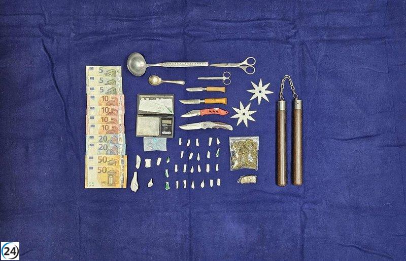 Detienen a dos individuos por narcotráfico en Avilés.