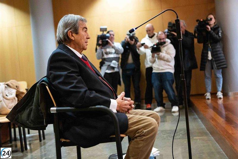 Álvarez-Cascos critica la necesidad de justificar un gasto de 42 euros a sus 77 años.