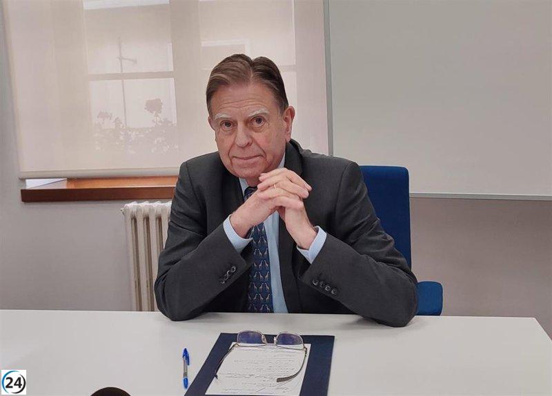 Canteli (PP) afirma que el punto limpio estará operativo para empresas por al menos seis meses.