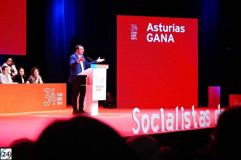 Barbón promete ante Otea proteger a los profesionales del turismo regulando las viviendas de uso turístico.