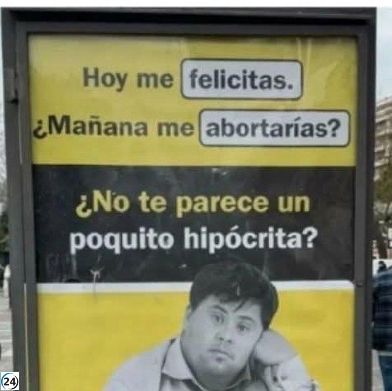 Controversia en Oviedo: IU critica campaña en mupis sobre aborto y síndrome de Down.