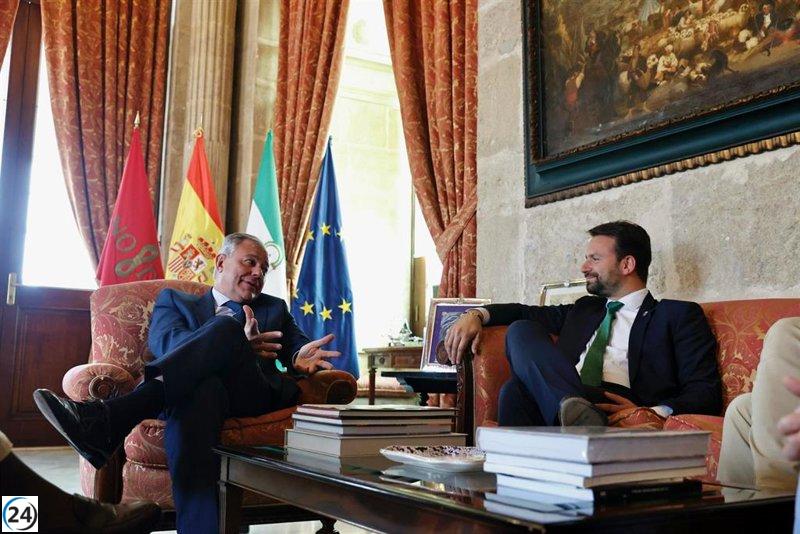 Queipo (PP) sugiere subsidios para que los centros asturianos en España impulsen iniciativas de repatriación.