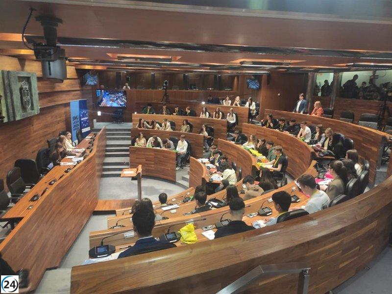 Cofiño defiende la Unión Europea como pilar de paz y libertad en tiempos inciertos.