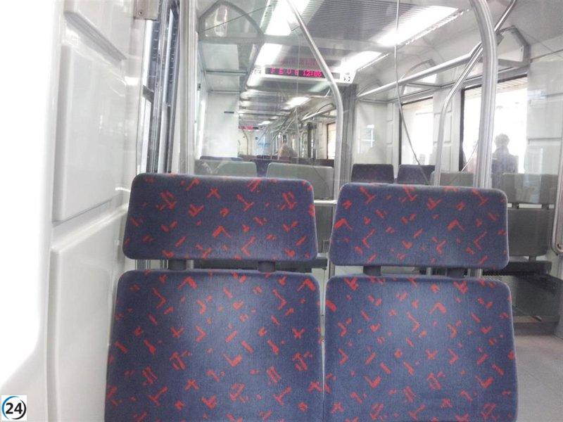 Adif estrena la nueva línea ferroviaria en Langreo.