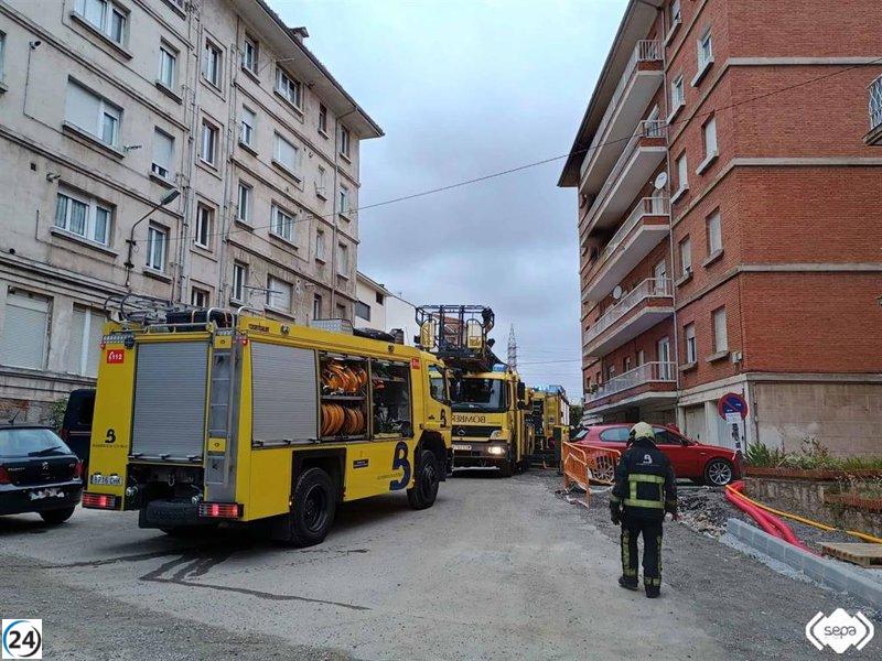 Incendio en Avilés: una mujer resultó herida tras la destrucción de una vivienda.