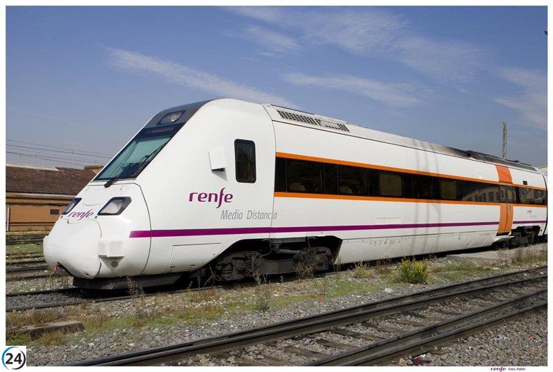 Renfe ajusta el servicio AVE Asturias-Madrid a partir de hoy por trabajos de Adif.
