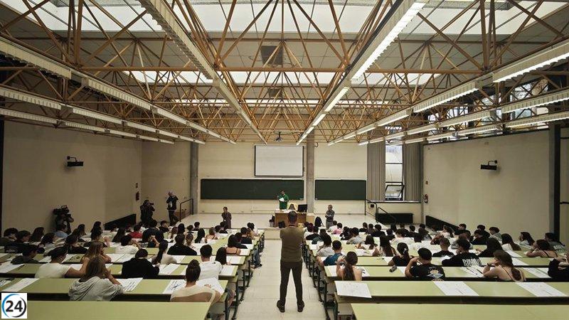 El examen de Lengua en la PAU de Asturias aborda la desigualdad educativa y la falta de acceso digital.