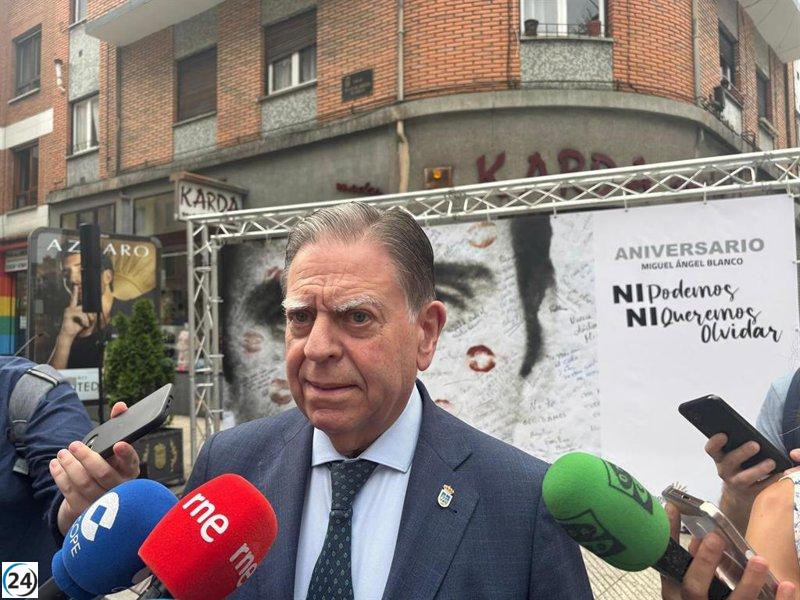 Alcalde de Oviedo defiende legado de Miguel Ángel Blanco y critica al Gobierno por su acuerdo con EH Bildu.