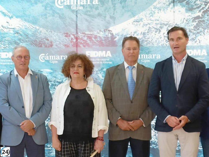 Del Arco asegura que la comunidad mantendrá la tutela de los menores migrantes recién llegados de Canarias.