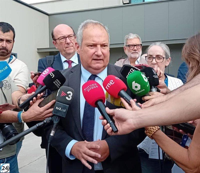 Jordi Hereu cierra en Oviedo la Escuela Internacional de Verano 'Lito' este jueves.
