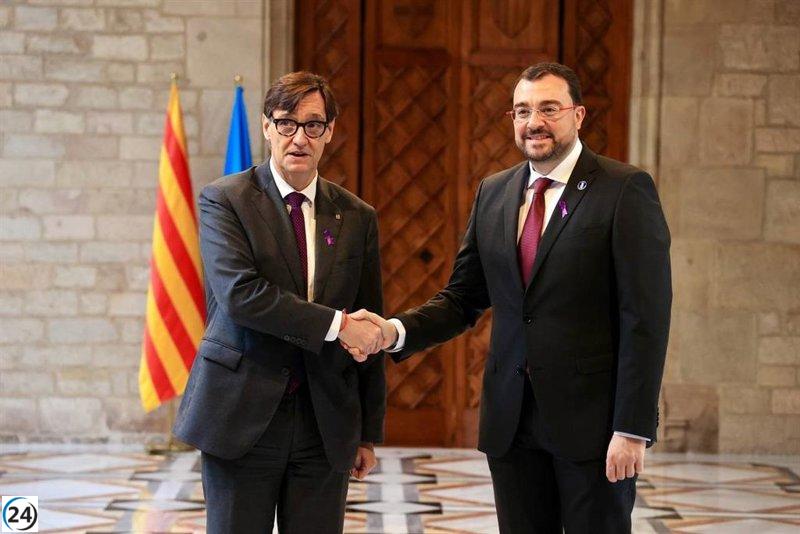 Barbón desaprueba el encuentro entre Illa y Puigdemont: 