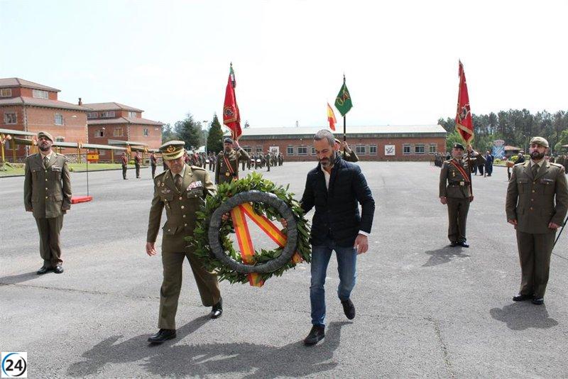 El alcalde de Siero se une a las tropas en Eslovaquia para conmemorar el Día de Asturias.