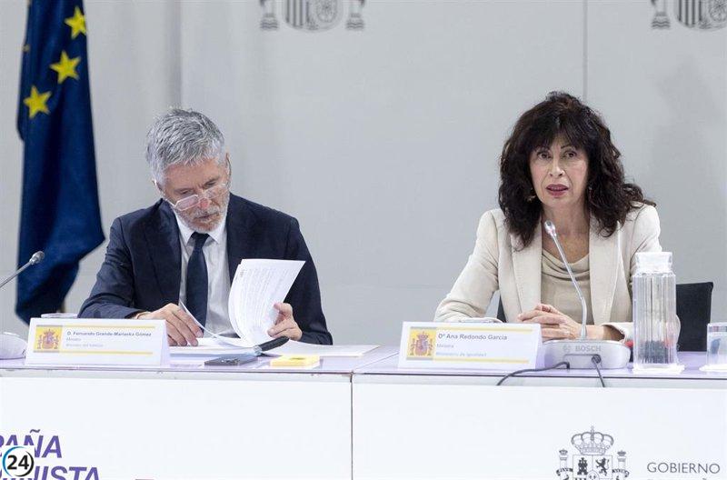 Más de 105.500 víctimas de violencia de género en España, 2.214 en Asturias, reporta Interior.