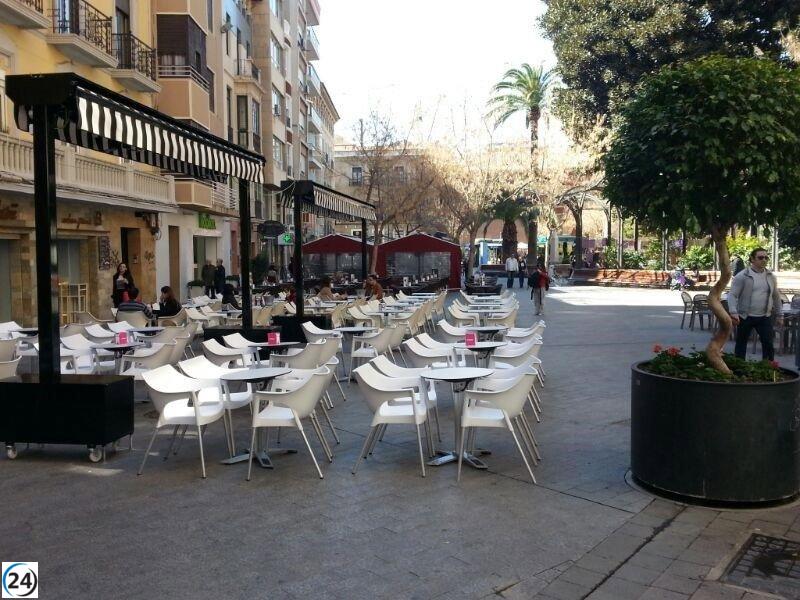 Otea critica la nueva prohibición de fumar en terrazas, advirtiendo sobre sus consecuencias negativas para la hostelería y el turismo.