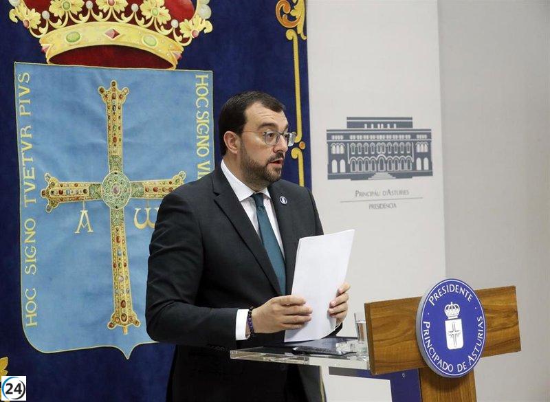 Barbón descarta que exista temor al señalamiento dentro del PSOE asturiano.