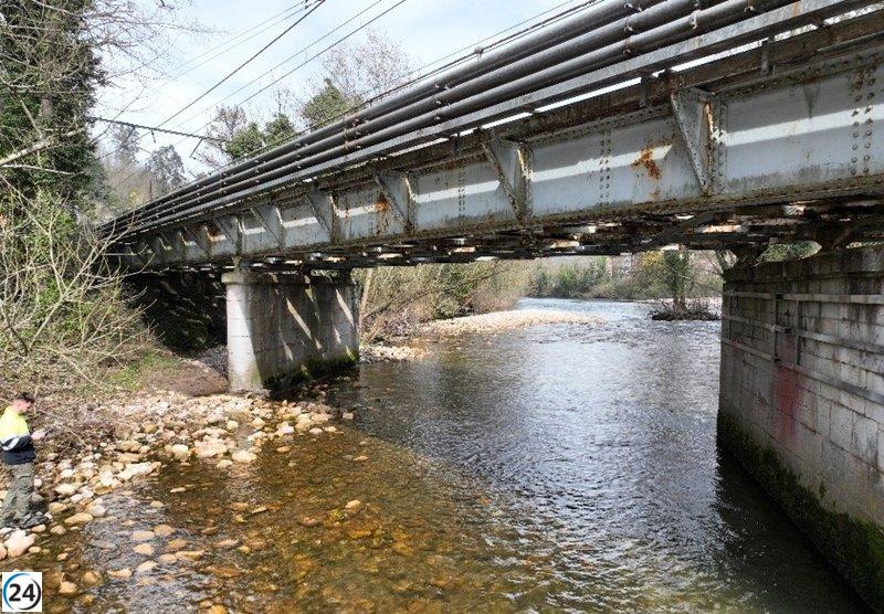 Adif otorga contrato de 1,9 millones para restaurar puente en la línea Oviedo-Trubia.