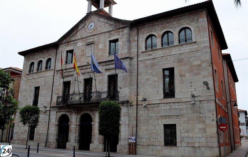 Llanes invierte 20.000 euros en becas para apoyar a estudiantes que realicen estudios superiores en otras localidades.