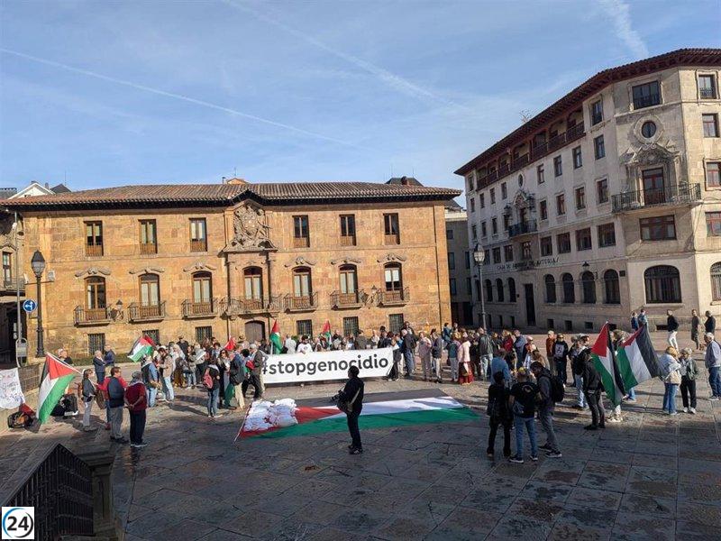 Asturies con Palestina organiza manifestación en Oviedo en apoyo a Palestina.