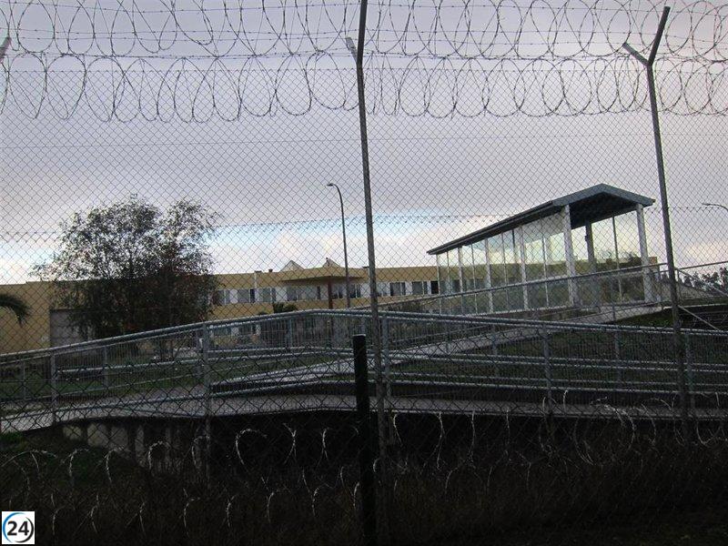 Tres detenidos en Asturias permanecerán en prisión provisional tras desmantelar una organización criminal.