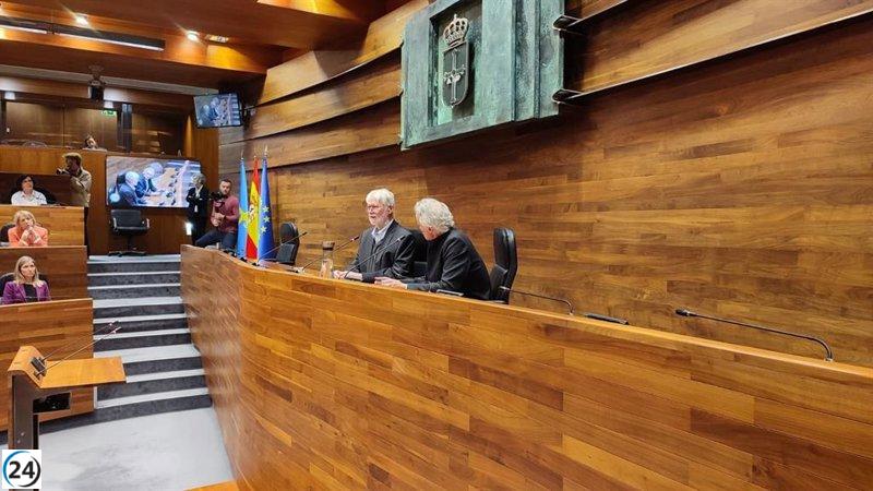 Douglas Massey advierte en Oviedo sobre el objetivo del movimiento 'MAGA' de reinstaurar la segregación racial en Estados Unidos.