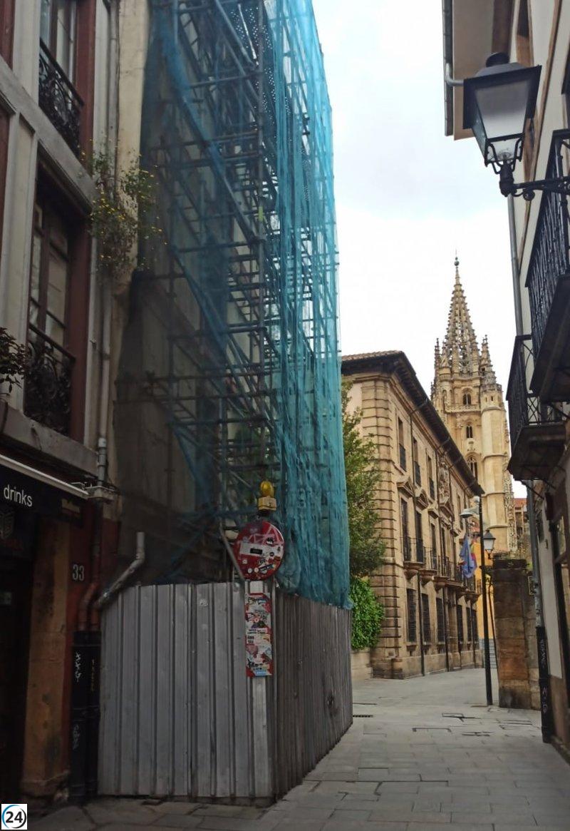 Se pone a la venta un emblemático edificio en el corazón de Oviedo por solo 100.000 euros: una ocasión ideal para inversores.