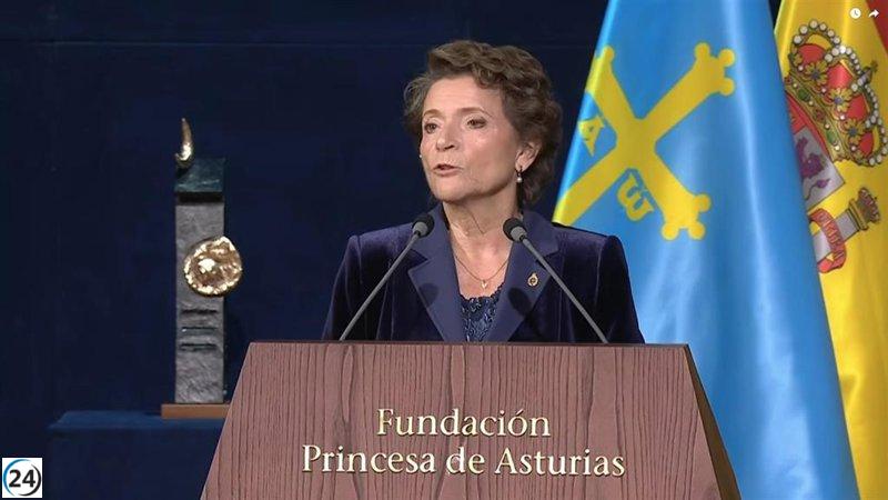 La presidenta de la FPA aplaude la ejemplar responsabilidad de la Princesa y la Infanta.