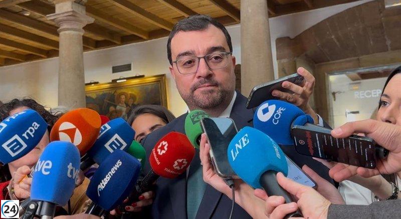 Barbón alega que una moción de censura con Junts sería absurda y no le genera inquietud.