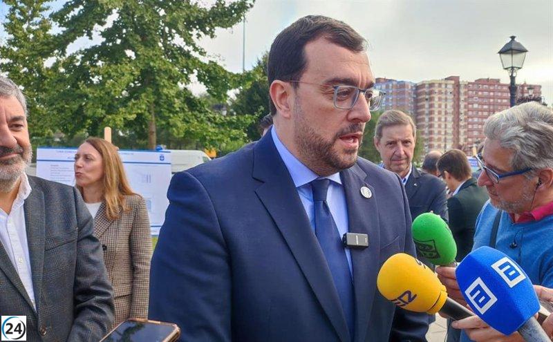 Barbón (PSOE) atribuye el adelanto electoral del PP en Extremadura a su