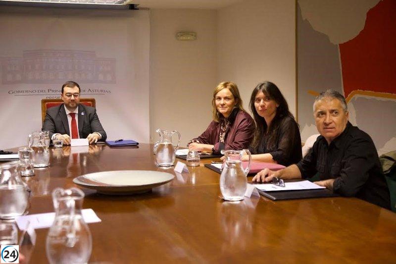 El Ejecutivo asturiano y Covadonga Tomé se reunirán el lunes para discutir la reforma fiscal.