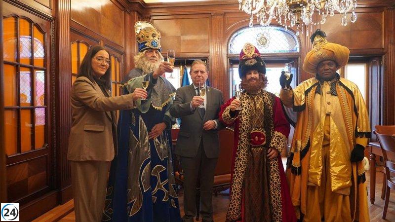 Canteli aboga por más habitantes y puestos de trabajo para 2026, y reclama soluciones para la planta de gas y La Vega.