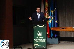 Gobierno destina 25 millones al deporte y resalta la rica herencia del piragüismo en Asturias.