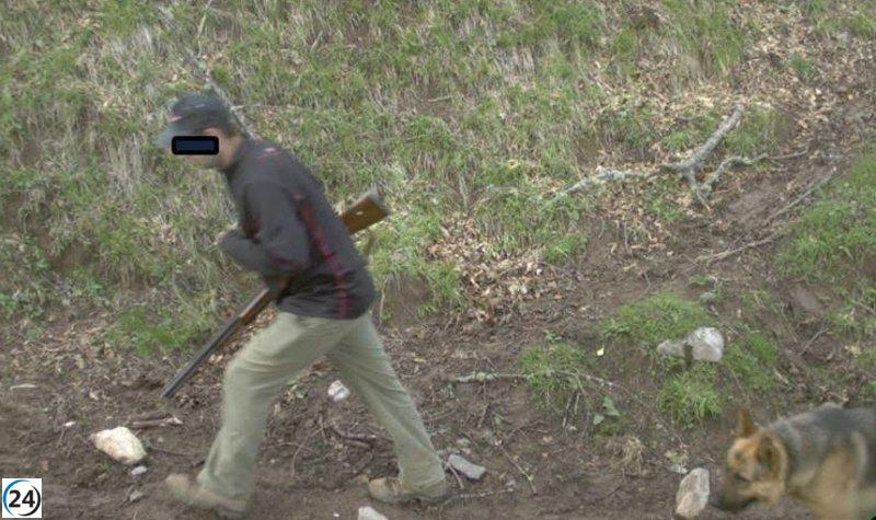 Cazadores furtivos actúan impunemente en Asturias, según Fapas.