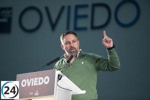 Abascal critica a Moreno y Ayuso por apoyar la Agenda 2030 y cita a CyL como ejemplo para futuros pactos PP-Vox.