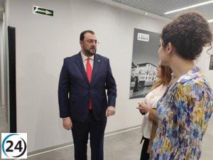 Barbón acusa a Ayuso de despreciar a la tierra y su gente con mentiras y falsedades.