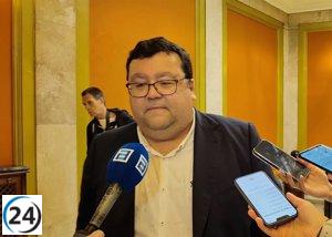 Pacho (Cs) defiende ética para limitar carácter de tránsfugas, no Canteli.