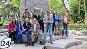 PSOE propone nombrar hijo adoptivo de Oviedo a Clarín en próxima legislatura.