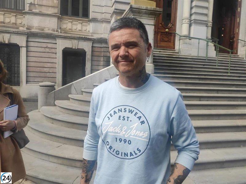 Palacios pide a Tomé que condene la violencia en registro de lista de Podemos.