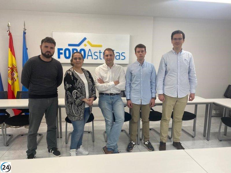 Pumares promete mejorar organización y condiciones laborales en SESPA.