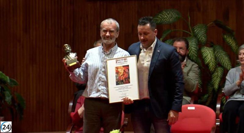 Fernando Simón galardonado con la Medalla de Oro de UGT Asturias.