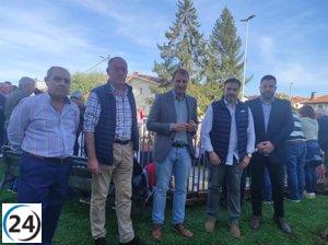 Pumares (Foro) promete más ayudas para los bolos asturianos.