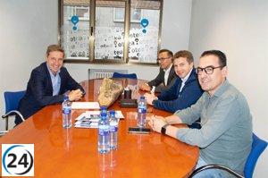 Llaneza del PSOE propone observatorio turístico para Oviedo.