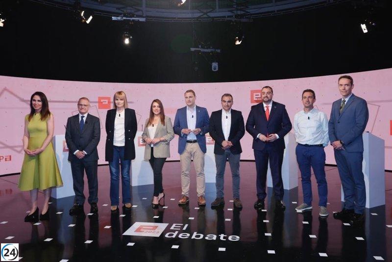 Candidatos al Principado disfrutan del día de reflexión en sus concejos y haciendo deporte.